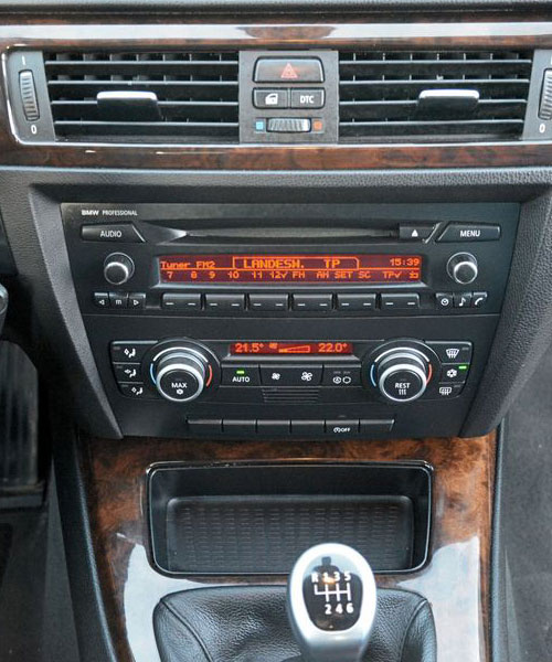 Doppel DIN Radioblende HQ kompatibel mit BMW 3er E90 E91 E92 E93 ohne