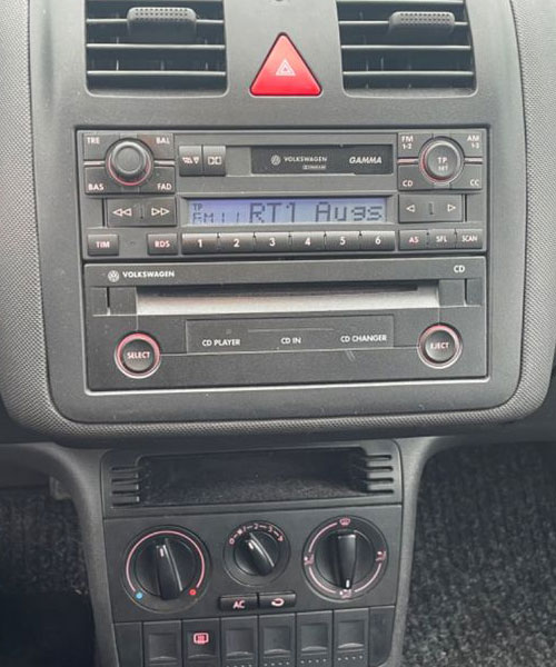 VW Polo 9N Radiohalterung Einbauset 1DIN Antennenadapter - Autoradio Einbau  Integration für viele Fahrzeuge