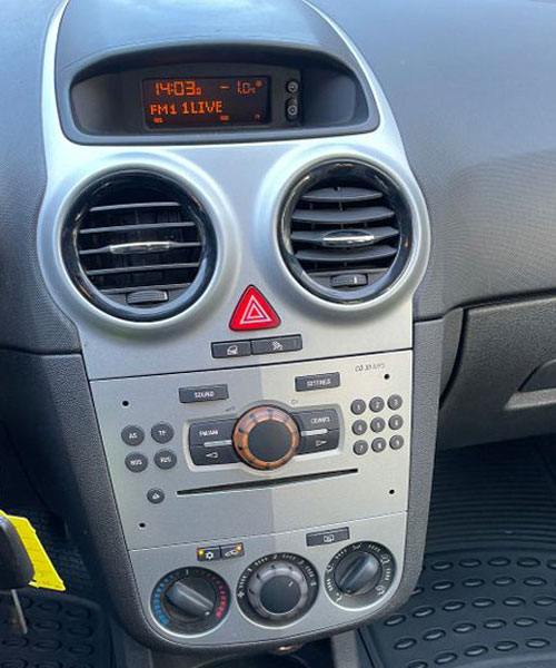 Autoradio-Einbau Opel Corsa D, ARS24
